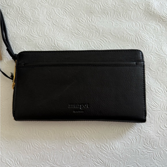 Gabby Wristlet Zip Around Wallet - Picture 4 of 7